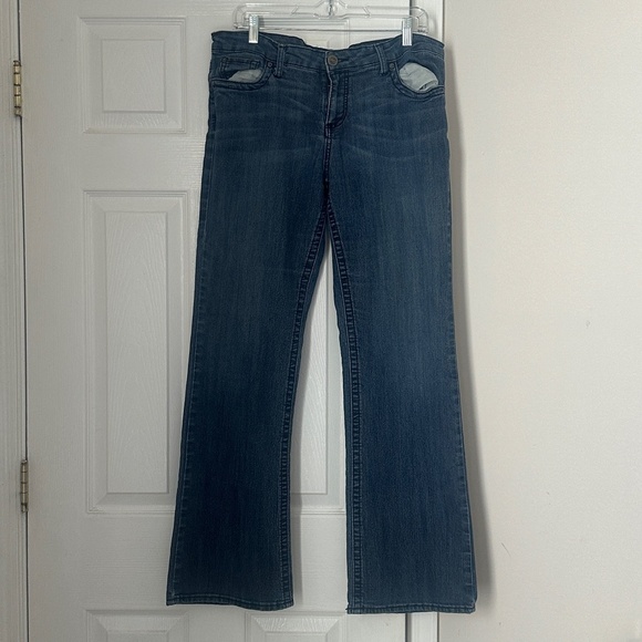 Common Gene Bootcut Medium Wash Jeans, Size 14 Embrodered pocket - Picture 1 of 9